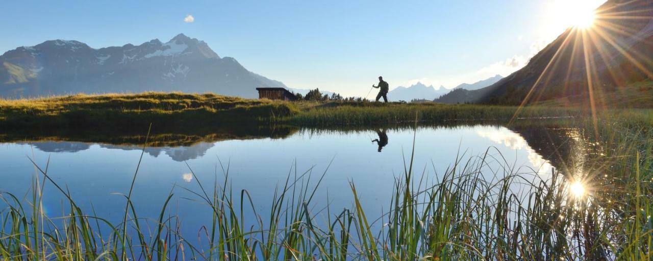 Hotel Lux Alpinae Sankt Anton am Arlberg Buitenkant foto